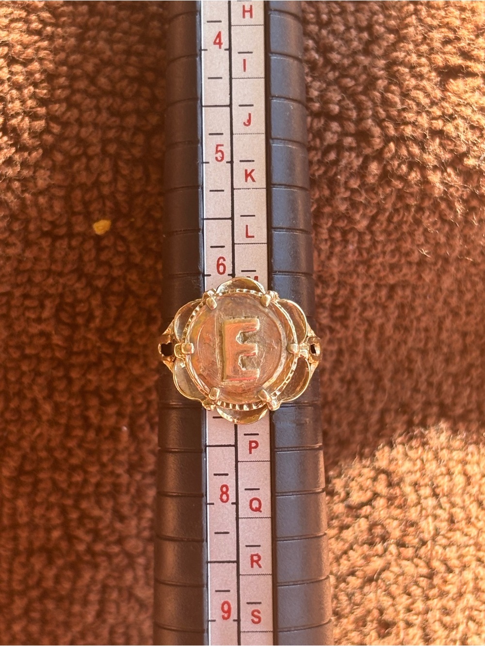 10K Gold Initial 'E' Statement Ring - Women's Jewelry